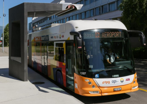 New Swiss Bus System Charges Batteries in Seconds