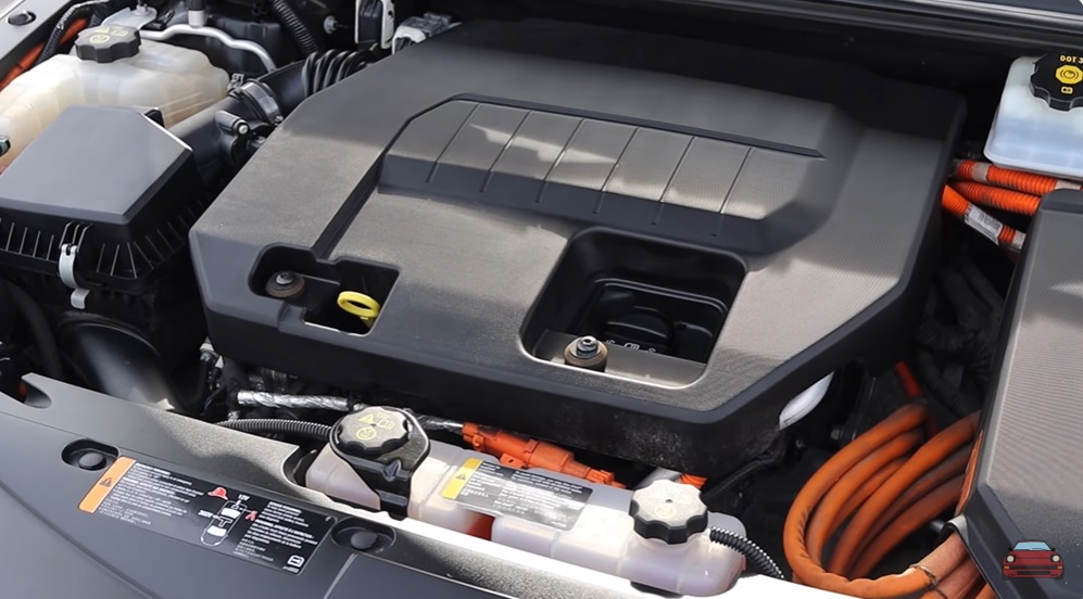 2012 Chevy Volt_engine